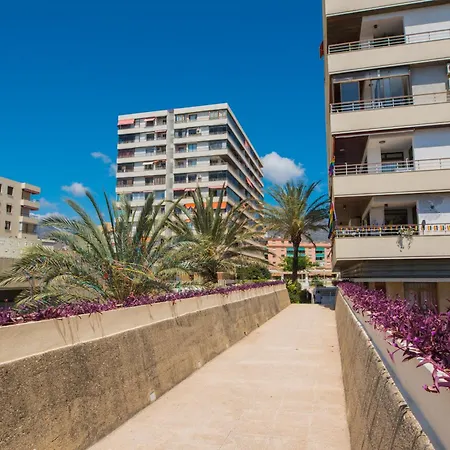 Nogalera Party&beach Select Апартаменты