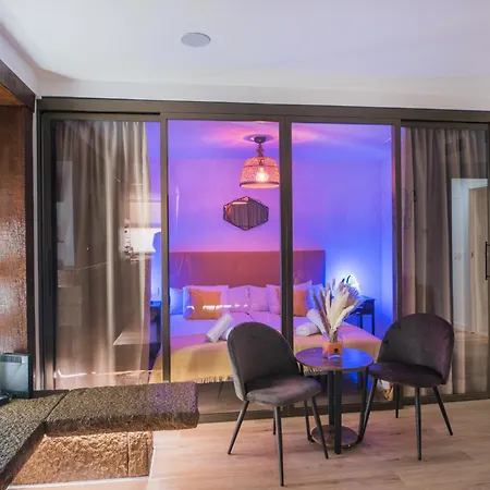 Nogalera Party&beach Select Apartment Torremolinos