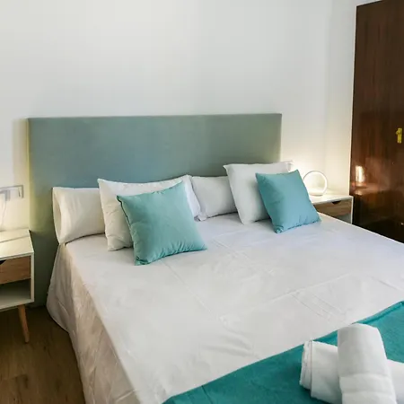 Apartment Nogalera Party&beach Select