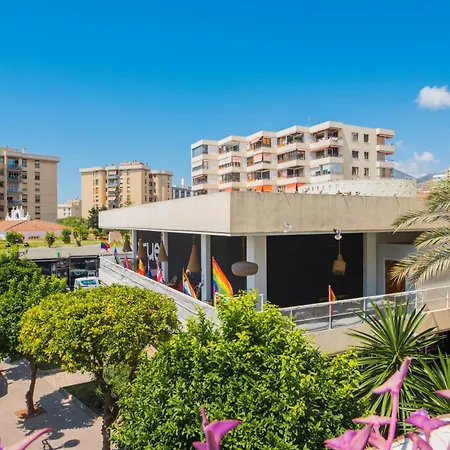 Nogalera Party&beach Select Τορρεμολίνος