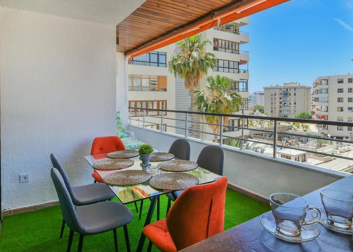 Apartment Nogalera Party&beach Select